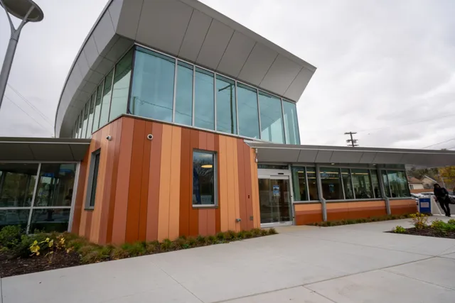 Cleveland Public Library - Hough Library Campus