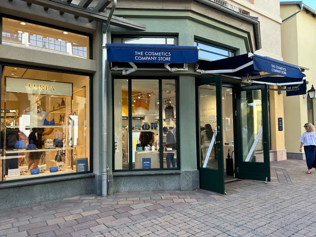 The Cosmetics Company Store