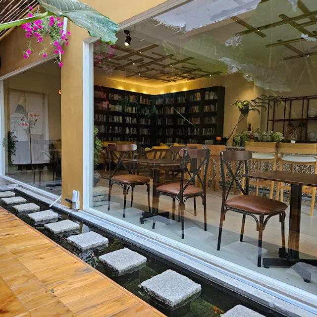 Nhoàn - Nhà hàng chay / Cafe