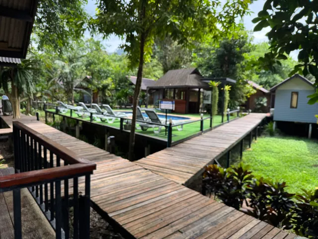Khao Sok Cabana Resort