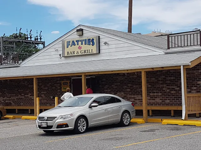 Fattie's Bar & Grill