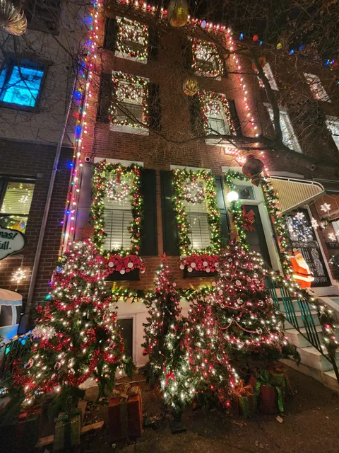 Miracle on 13th Street