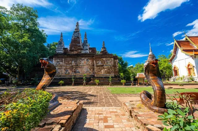Wat Jed Yot, Phra Aram Luang