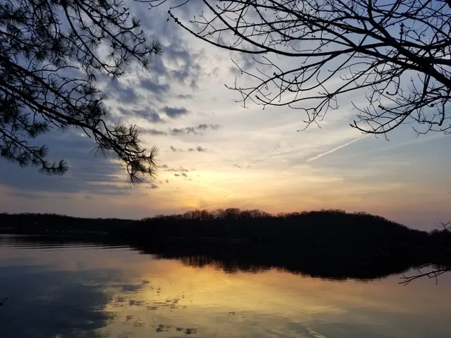 Wyandotte County Lake Shelter #5