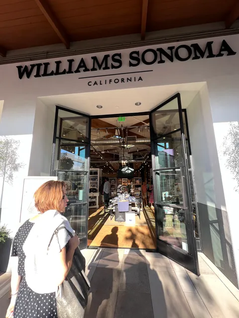 Williams-Sonoma