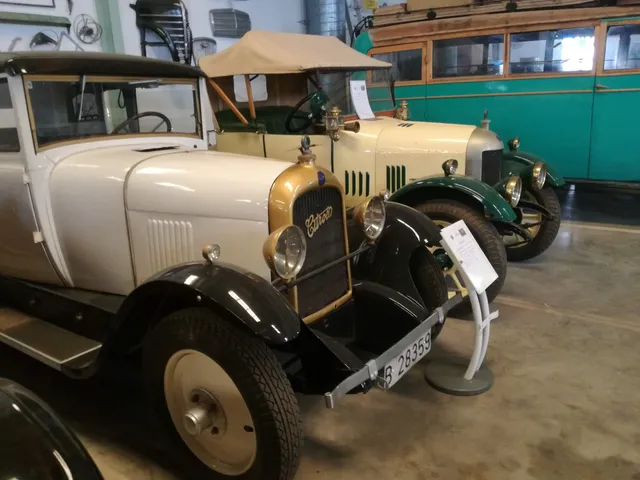 Museo de vehículos antiguos Pepe Moreno