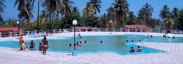 Base de campismo Las Caletas