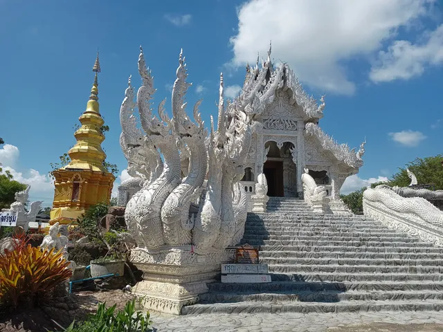Wat Sri Chum