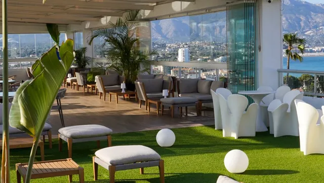 Terraza 360º · Rooftop & Cocktails