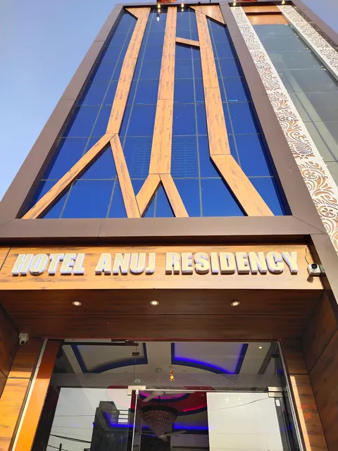 OYO Hotel Anuj Residency