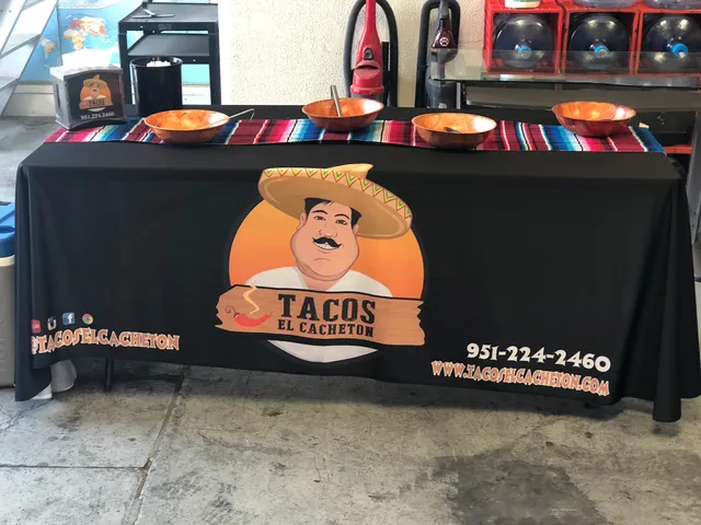Tacos El Cacheton - Taco Man - Taco Men - Solares Catering -