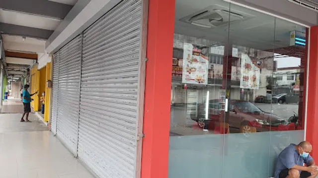 Kedai Ayamas Taman Suntex