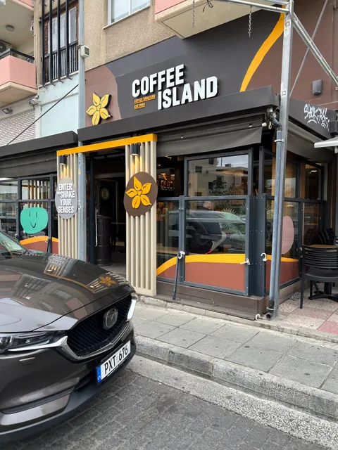 Coffee Island Mesa Geitonia