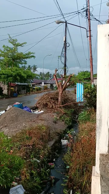 Hotel Puri Yasmin Potowanua Lasusua Mitra RedDoorz