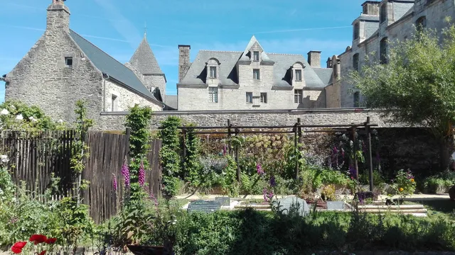 Le Jardin du Prieuré Locmaria