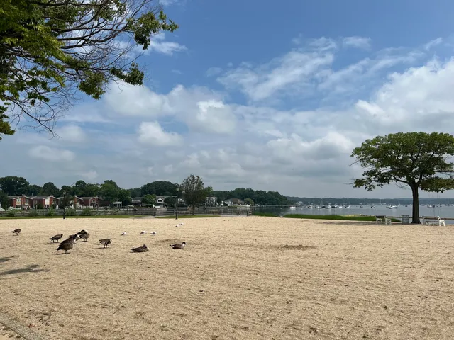 Manorhaven Beach Park & Pool