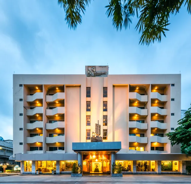 Sombatpermpoon Gallery (สมบัติเพิ่มพูน แกลเลอรี)