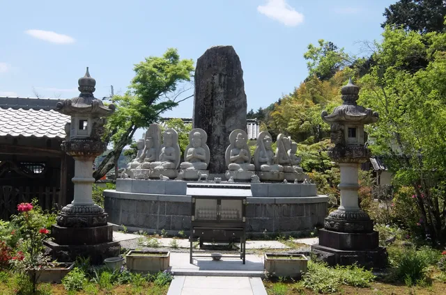 Nagusayama Kongojo Temple