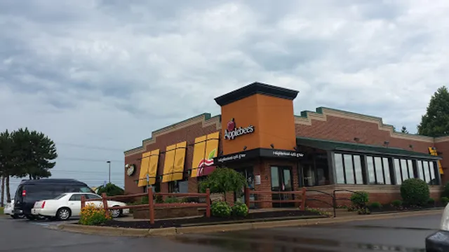 Applebee's Grill + Bar