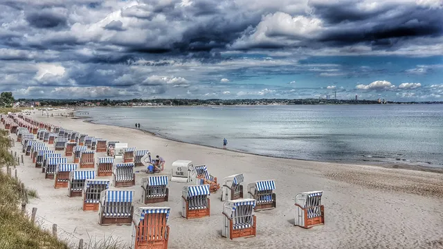 Strandkirche Scharbeutz - Ev.-Luth. Kirchengemeinde Scharbeutz