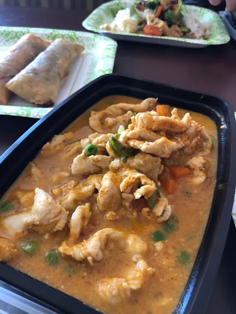 Khantong Thai cuisine restaurant in Edgemont SD