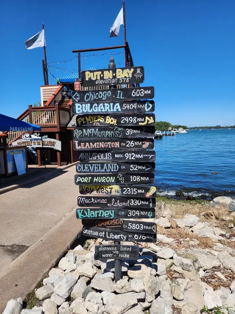 Put-in-Bay Tour Train