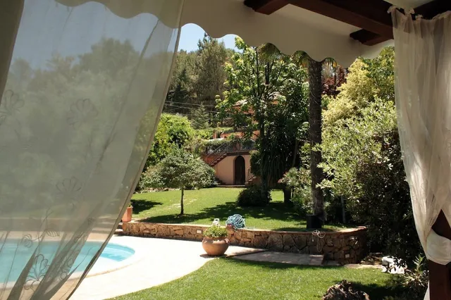 Bed and Breakfast Villa Clementine Resort