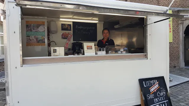 Siam Smile - Thai takeaway/afhaal (café-restaurant De Twië Keuninge)