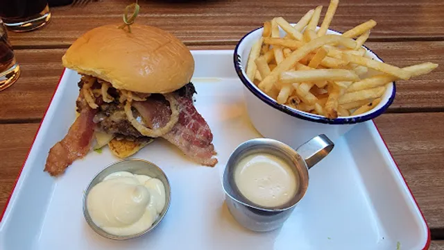 Central Restaurants - Calgary Beltline