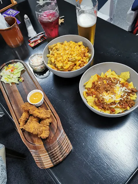 McGurtys Sports Venue and Diner