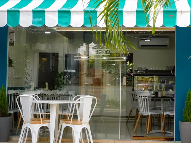 Coconela Cafetería y Pastelería