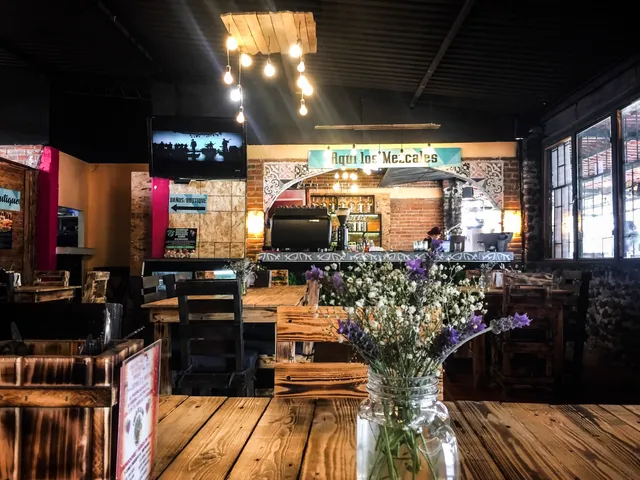 Mezcaleria Conejo en la Luna Teotihuacan