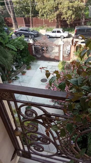 Апартаменты на 8 марта 13/1