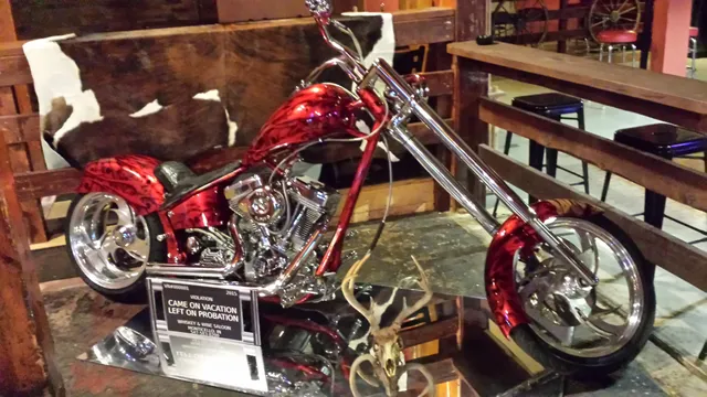 Whiskey & Wine Saloon