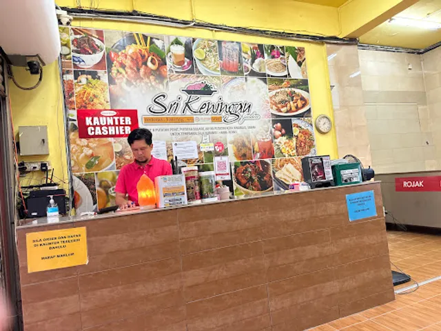 Restoran Seri Keningau, Putatan, Sabah.