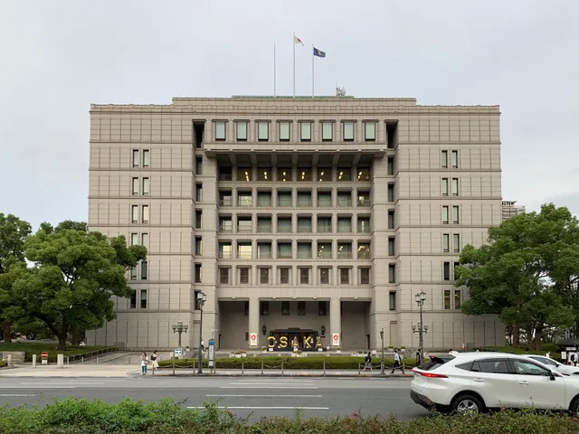 Osaka City Hall