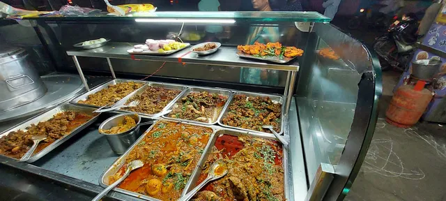 Gink Amrita Homely Mess A & Curry Point