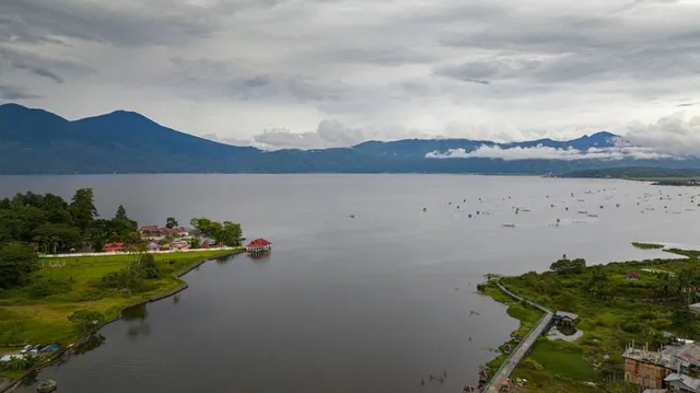 Lake Kerinci