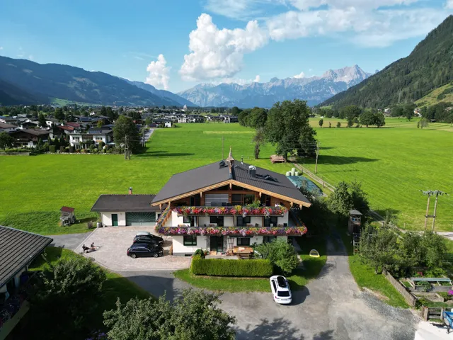 Pointschneiderhof, Familie Pichler