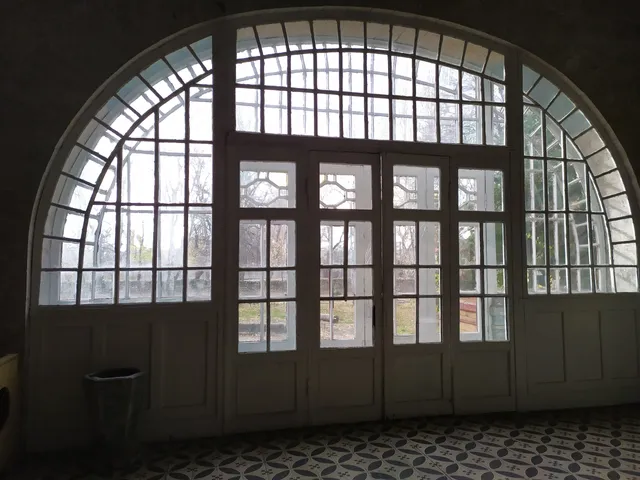 place image