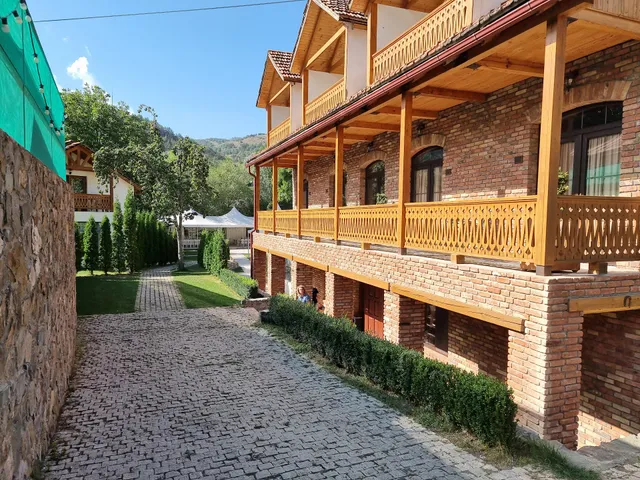 Chalet Dilijan Hotel & Restaurant