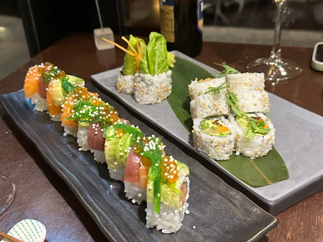 THE JOB sushi gastro-bar