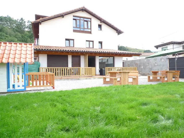 Apartamentos La Playina