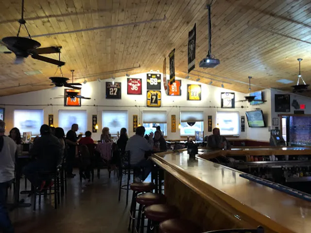 Woodside Bar & Grill