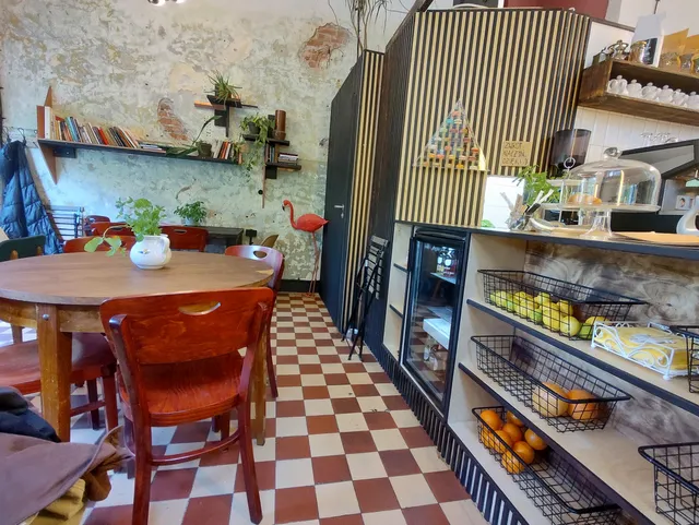 Śniadaniownia Różana 25