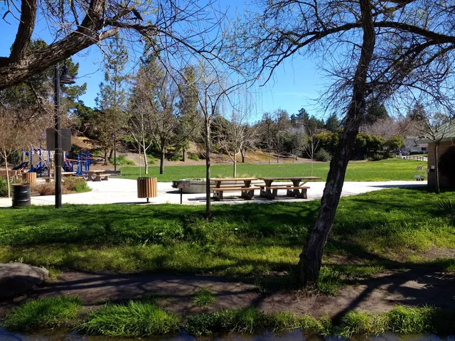 Holiday Highlands Park