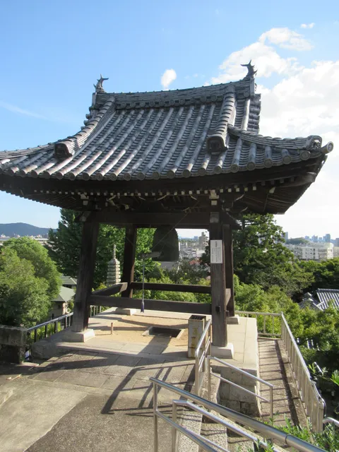 photo-1
