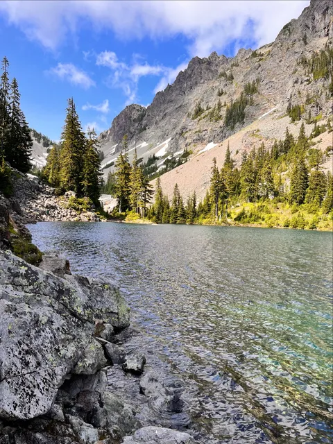Melakwa Lake Trailhead
