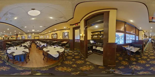 Maggiano's Little Italy