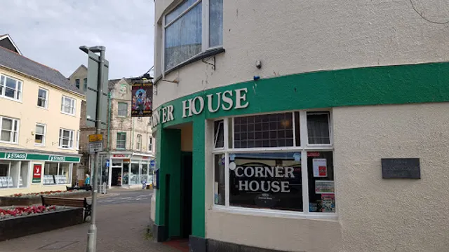 Corner House